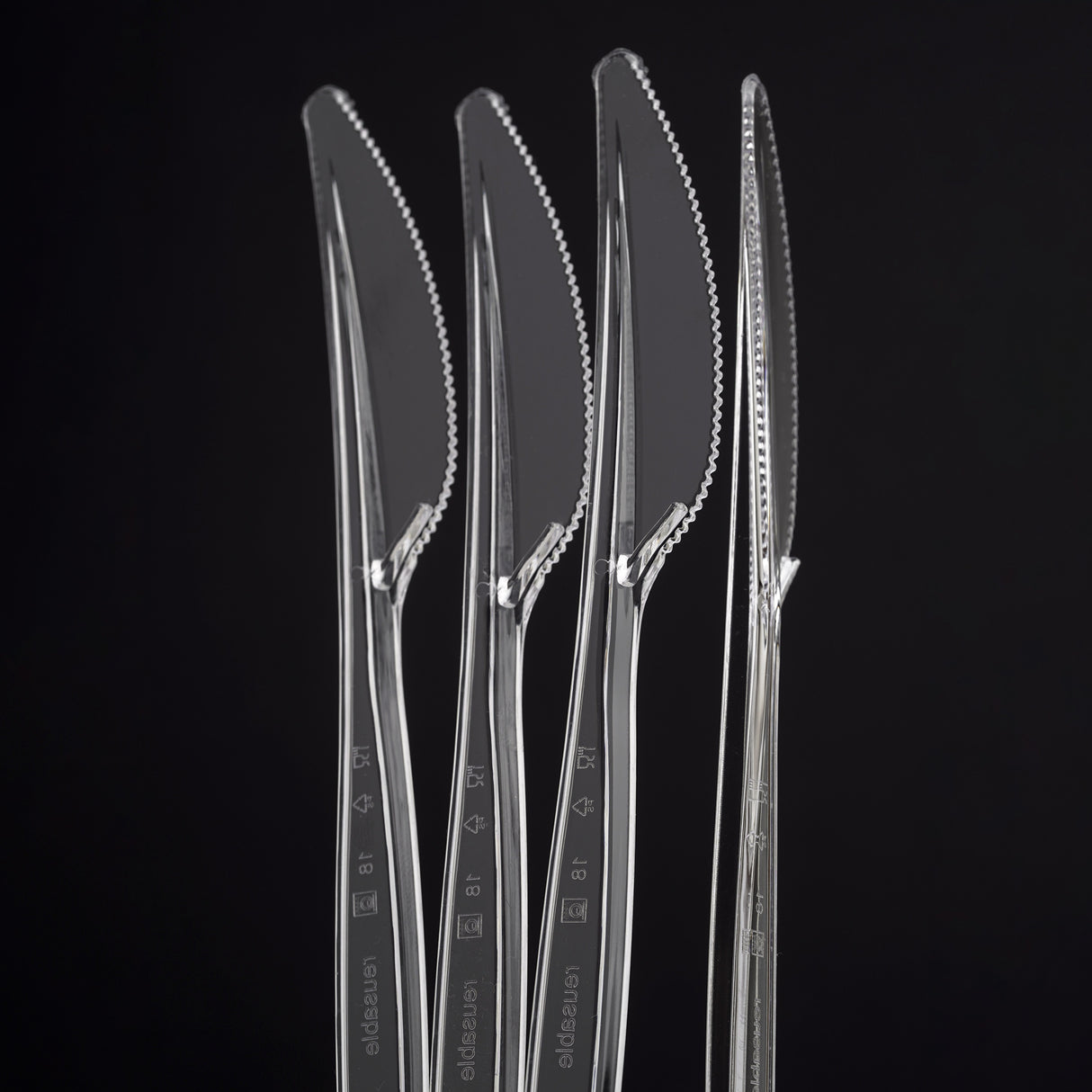 40 Pack Reusable Clear Plastic Knives - Dishwasher and Microwave Safe - Decodine