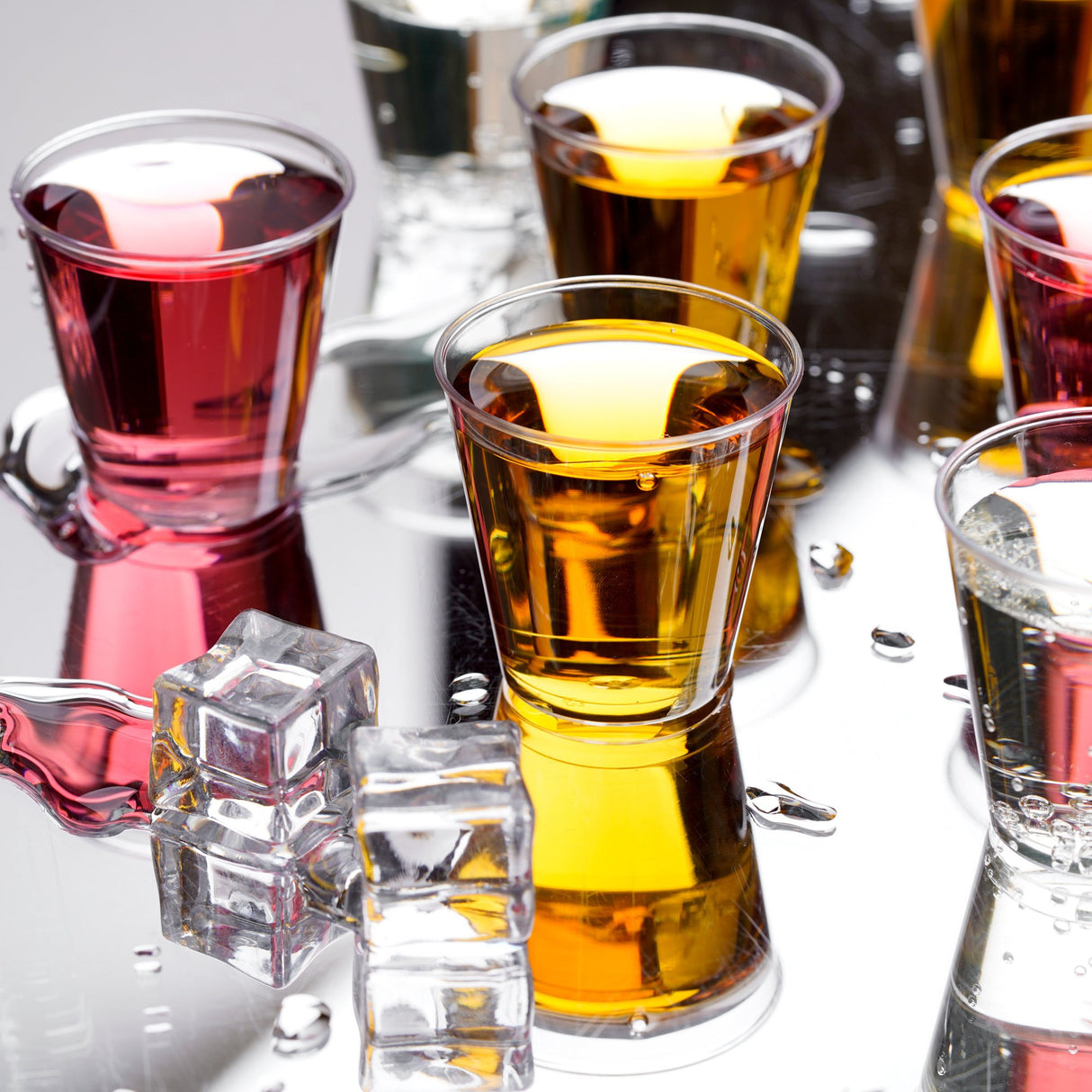 100 Pack 2oz Plastic Whisky Shot Party Glasses/Cups - Decodine