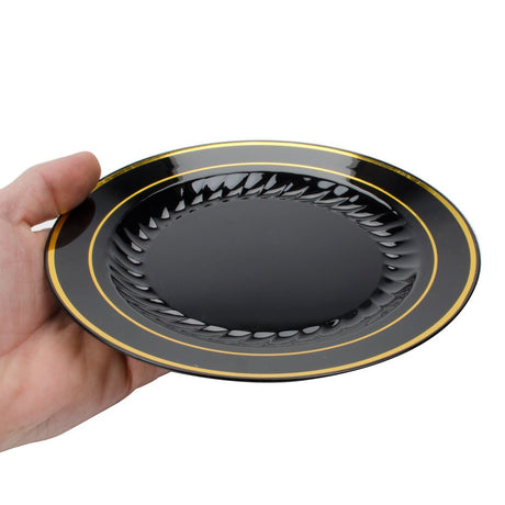 15 Pack 7.5" Round Plastic Salad Plates - Black with Gold Rim - Decodine