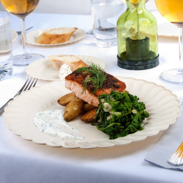 18 Pack 10.25" Round Plastic Ivory Dinner Plates - Decodine