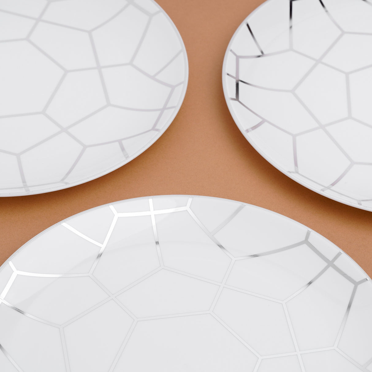 20 Pack 10.5" Hexagon Designed Plates White and Silver - Decodine