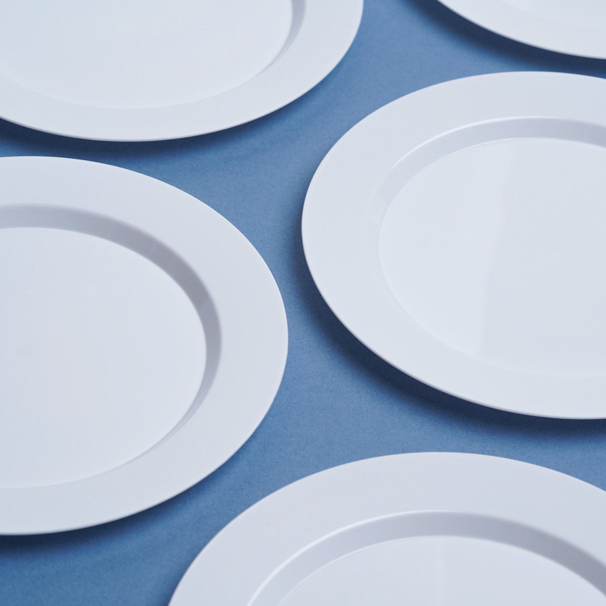 20 Pack 7.5" White Hard Plastic Desset/Side Plates - Decodine