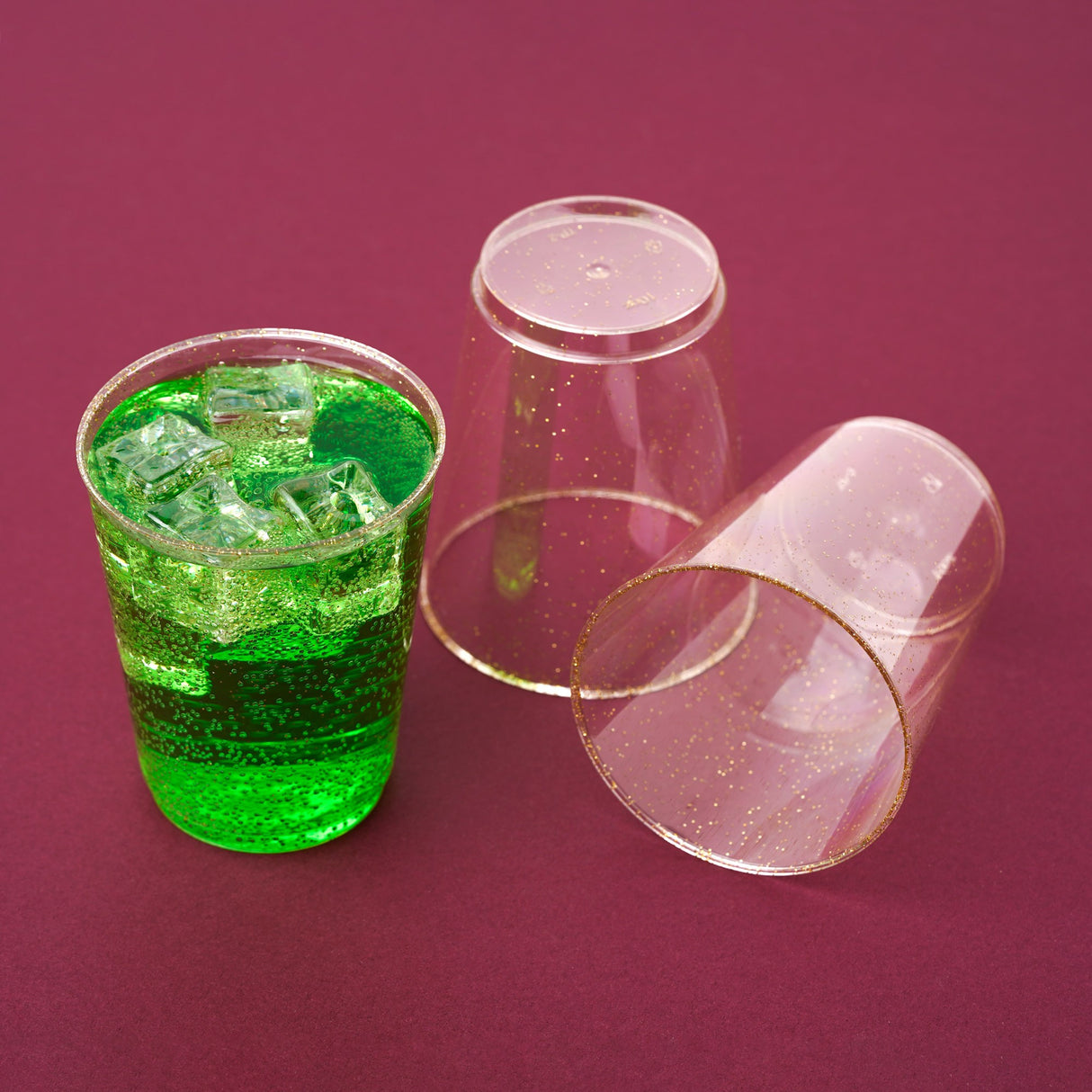 50 Pack 10oz Gold Glittered Plastic Party Cups - Decodine