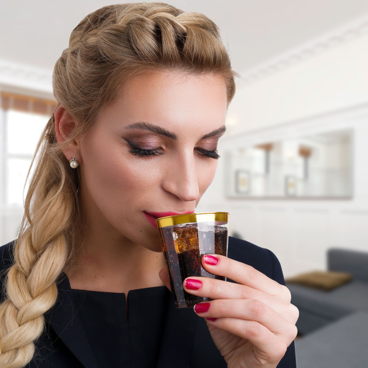 50 Pack 8oz Clear Plastic Party Cups with Gold Rim - Decodine