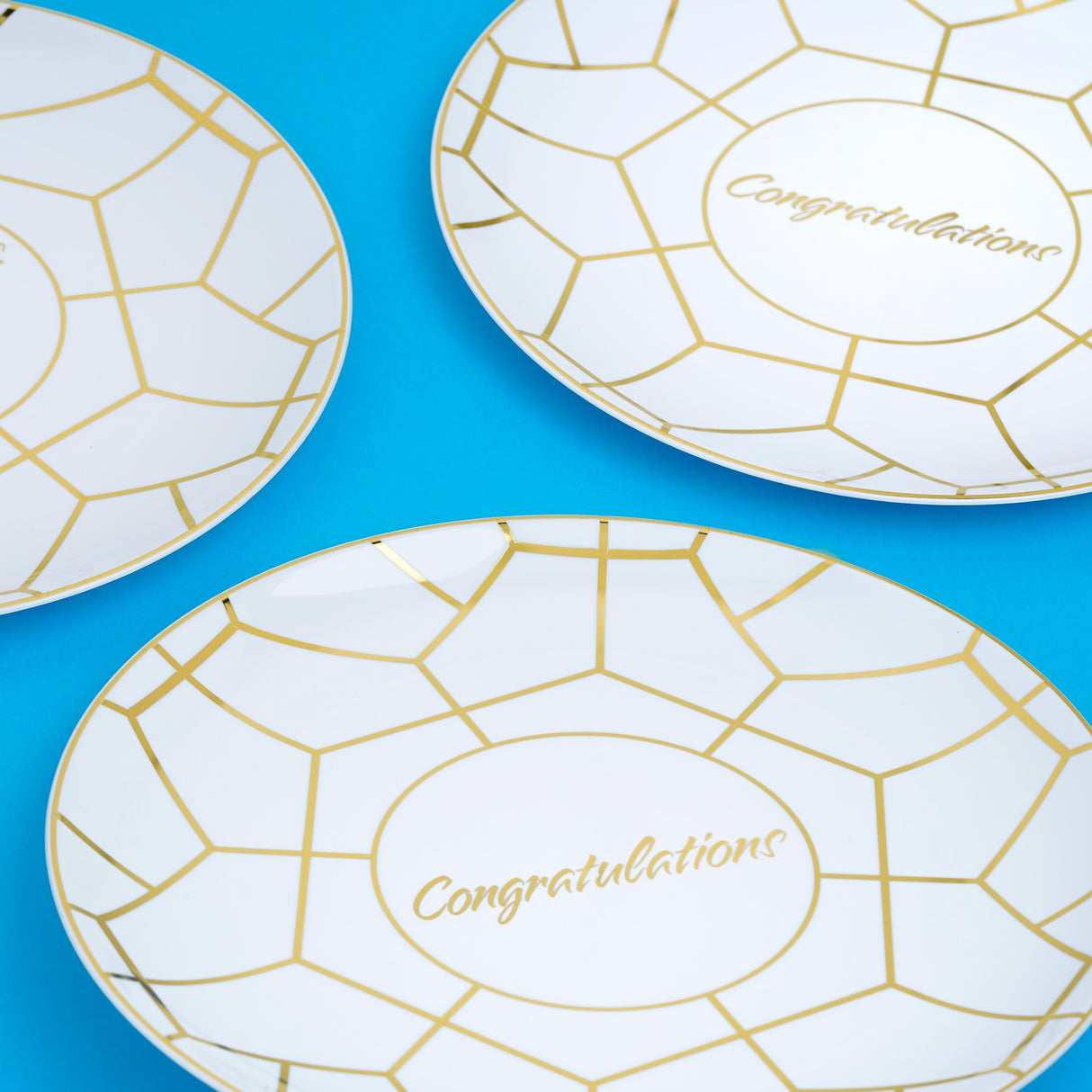 Pack of 20 10.5" Hexagon Designed Plastic Wedding Plates White and Gold with Inscription - Decodine