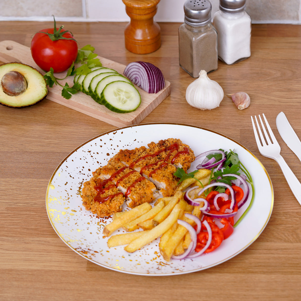 Pack of 10 Hard Plastic Plates 10" - White with Gold Polka Dots - Lightweight and Versatile - Decodine